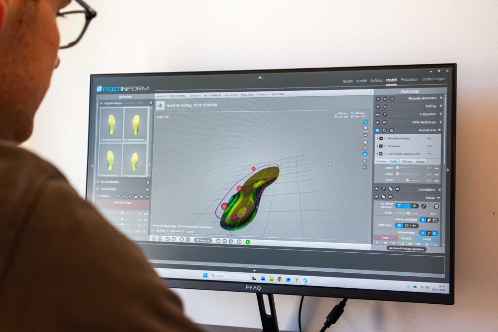 3D-Auswertung der Bewegungsdaten am Bildschirm bei Desor